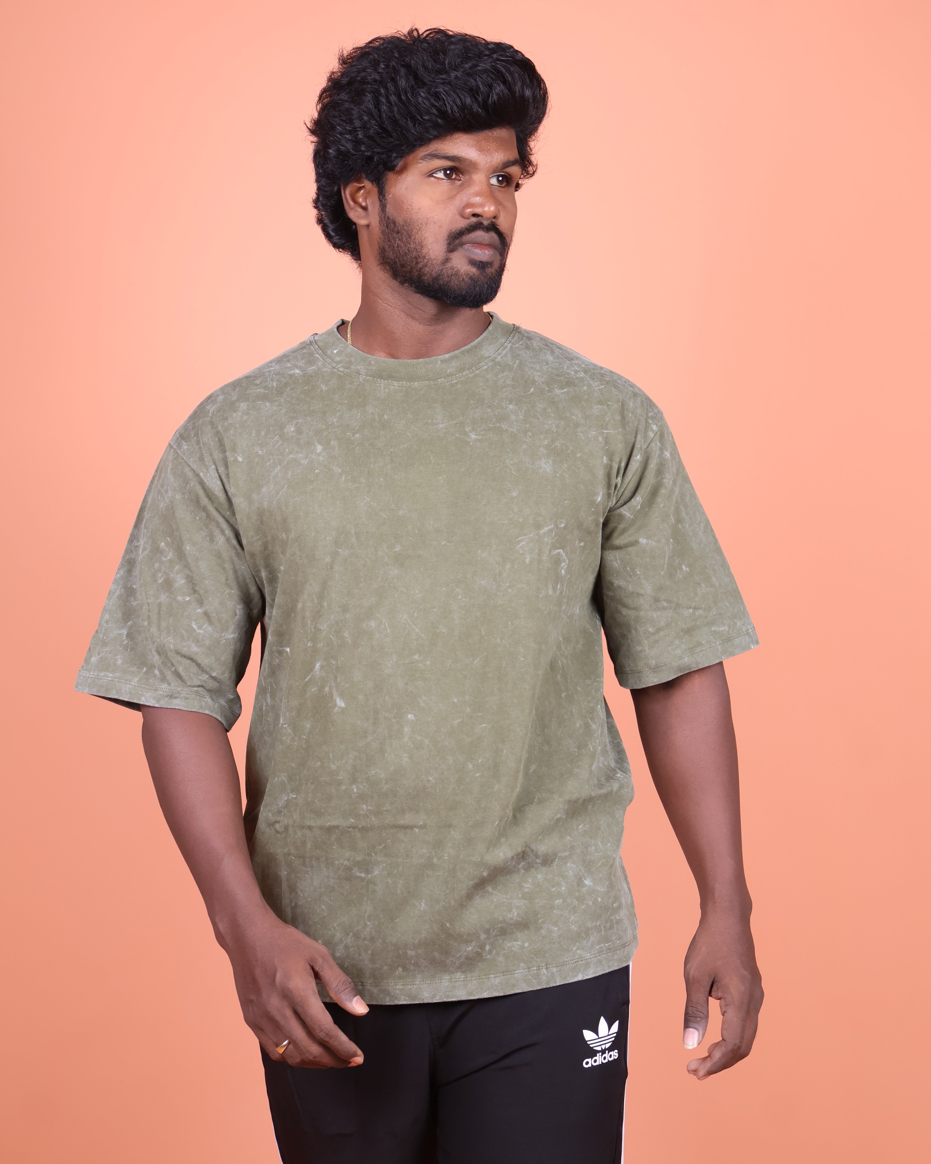 Optiq - Men's Oversized Olive Green Tee