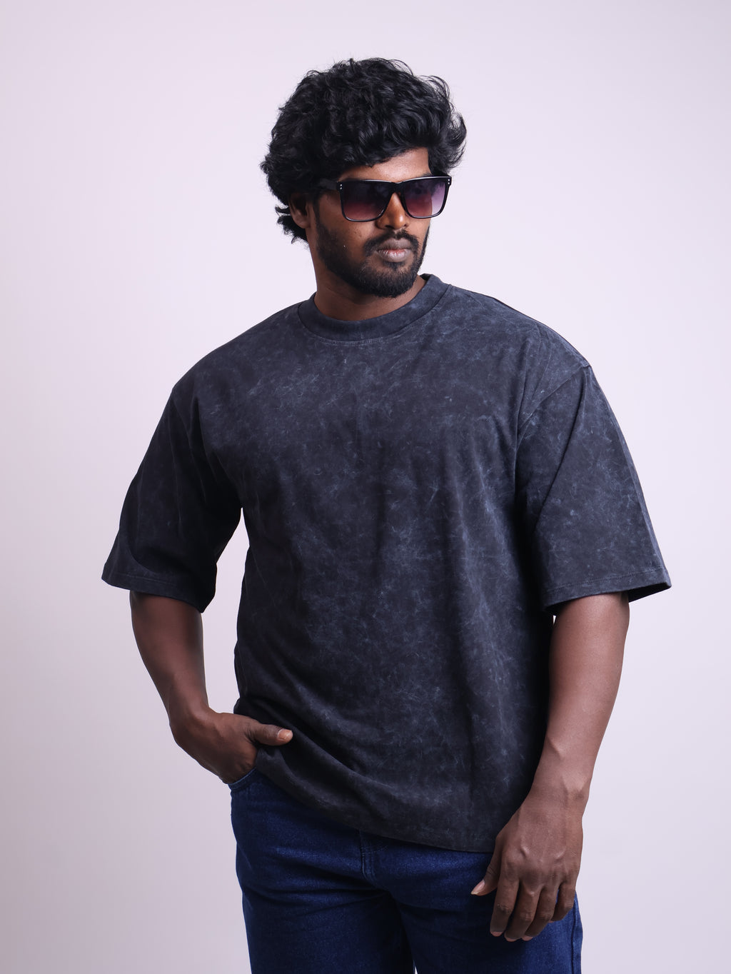 Optiq - Men's Oversized Tee Black